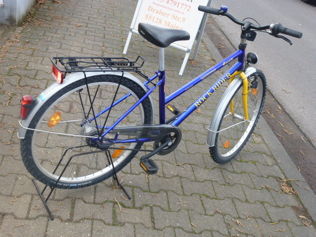 Rear triangle tänder for bicycles